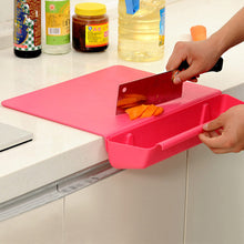 Load image into Gallery viewer, 2 in 1 Storage Chopping Board