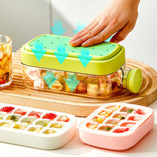 Charger l'image dans la galerie, Ice Cube Bottle