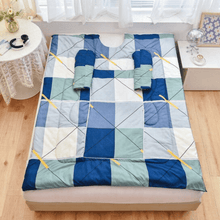 Load image into Gallery viewer, Multifunction Quilts with Sleeve (1.5 x 2.0 m)