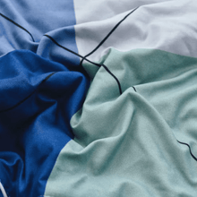 Load image into Gallery viewer, Multifunction Quilts with Sleeve (1.5 x 2.0 m)