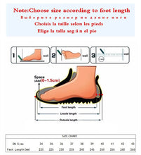 Load image into Gallery viewer, Slipper with Light