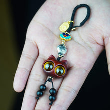 Charger l'image dans la galerie, Handmade Cute Wood Cat Pendant - airlando