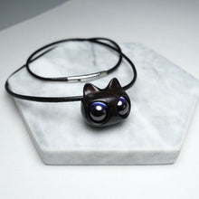 Charger l'image dans la galerie, Handmade Cute Wood Cat Necklace - airlando