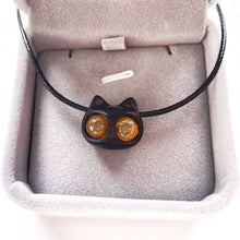 Charger l'image dans la galerie, Handmade Cute Wood Cat Pendant Necklace - airlando