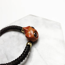 Charger l'image dans la galerie, Handmade Wood Cat Bracelet - airlando