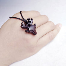 Lade das Bild in den Galerie-Viewer, Wood Elk Pendant Necklace - airlando