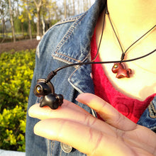 Lade das Bild in den Galerie-Viewer, Wood Horse Pendant Necklace - airlando