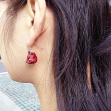 Lade das Bild in den Galerie-Viewer, Handmade Wood Fox Silver Earrings - airlando