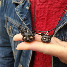 Lade das Bild in den Galerie-Viewer, Handmade Cute Wood Fox Pendant Necklace - airlando