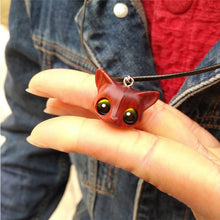 Lade das Bild in den Galerie-Viewer, Handmade Cute Wood Fox Pendant Necklace - airlando