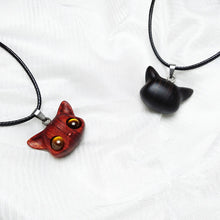 Lade das Bild in den Galerie-Viewer, Handmade Cute Wood Fox Pendant Necklace - airlando