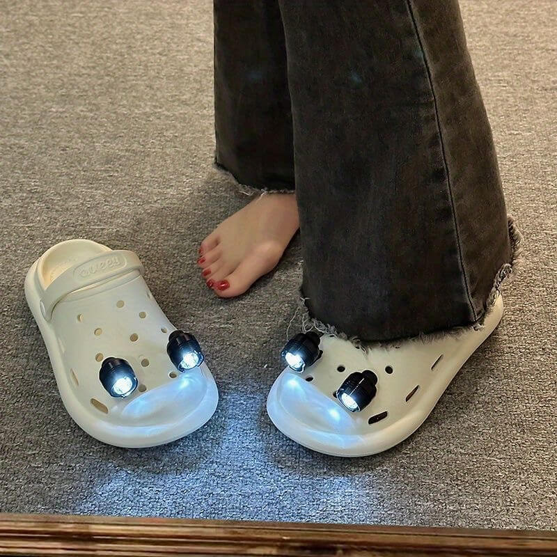 Slipper with Light – airlando