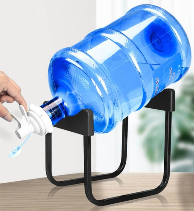 Metal Water Jug Holder - airlando