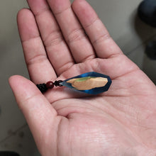 Load image into Gallery viewer, Ocean Heart Resin Pendant Necklace - airlando
