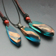 Load image into Gallery viewer, Ocean Heart Resin Pendant Necklace - airlando
