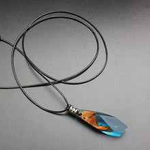 Lade das Bild in den Galerie-Viewer, Ocean Heart Resin Pendant Necklace - airlando
