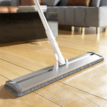 Load image into Gallery viewer, Orbit Mobile Mop - airlando
