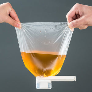 Sealing Clip with Pour Spout - airlando