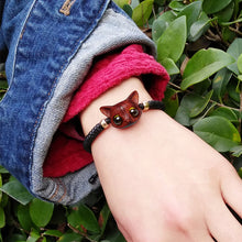 Load image into Gallery viewer, Handmade Cute Wood Fox Bracelet - airlando
